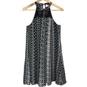 Panhandle Women’s Black and White Patterned Halter Dress Size Medium